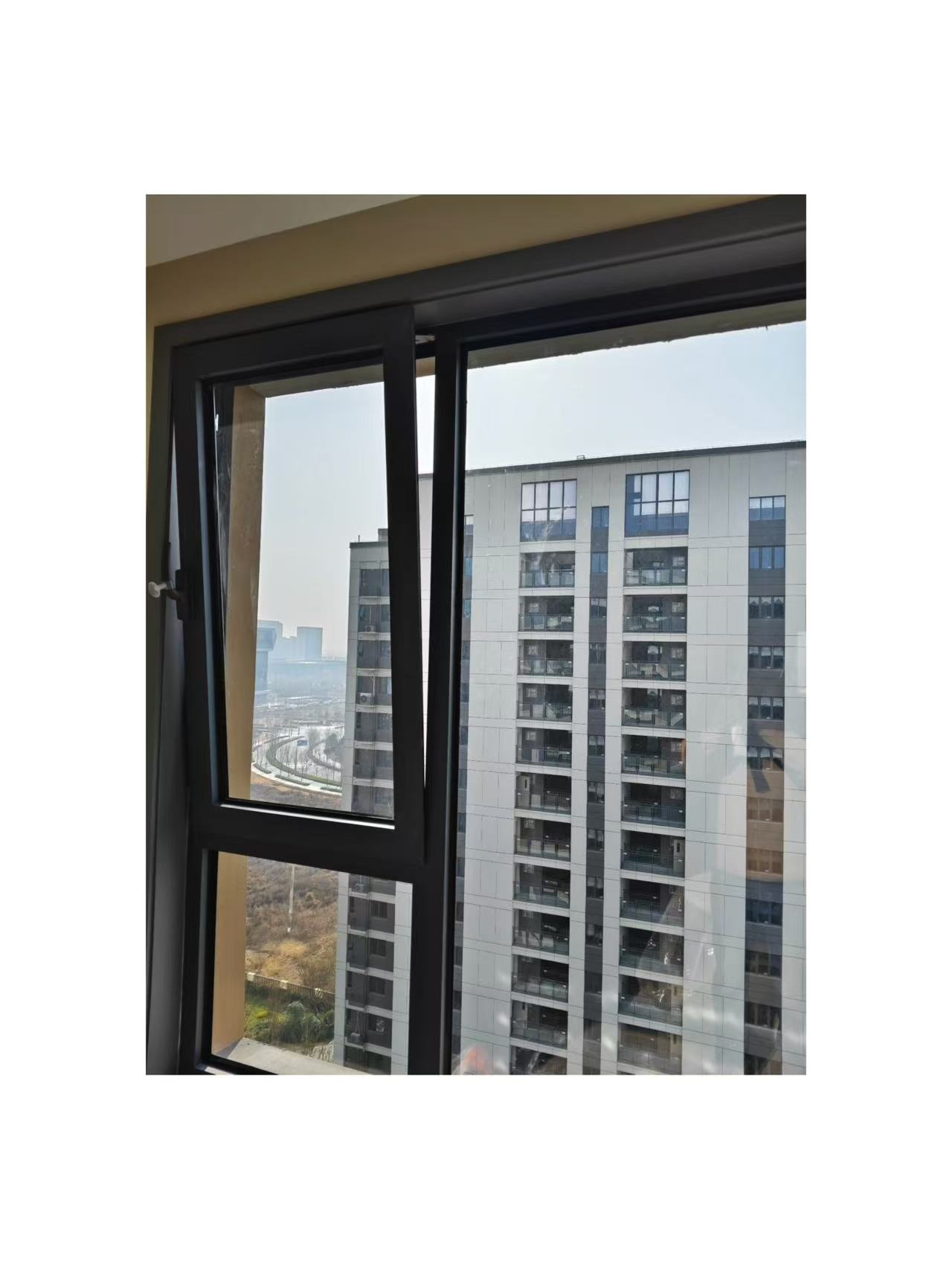 Ouvert à l'intérieur inversé 4